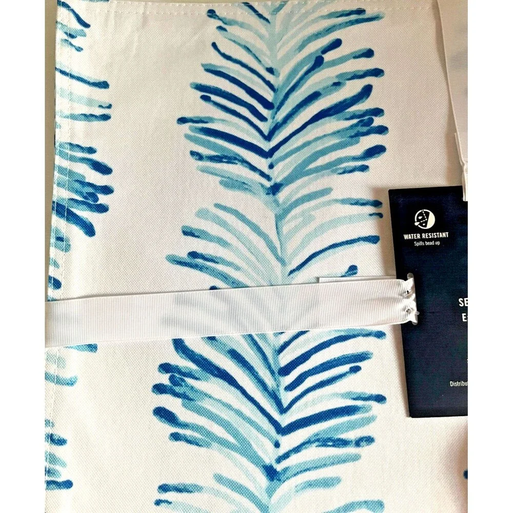 Izod Placemats Set of 4 Seagrass Stripe Indoor Outdoor Reversible Summer 13x19